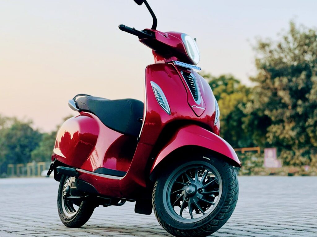 Bajaj Chetak 3001