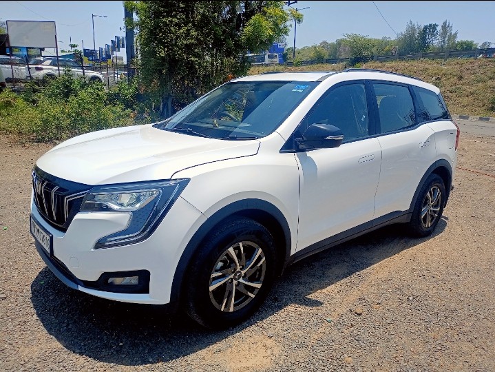 Mahindra SUV